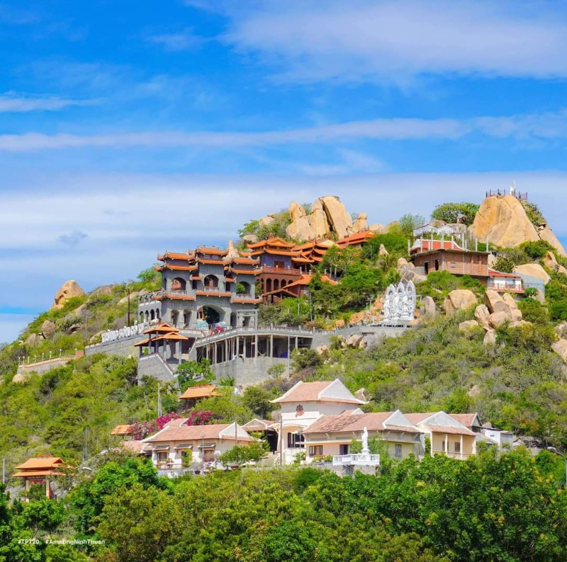 Tour Bình Hưng - Vĩnh Hy Tanyoli Ninh Thuận 4N3Đ